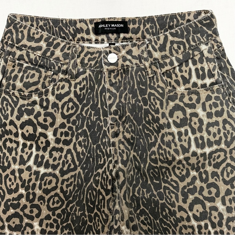 Ashley Mason Leopard Barrel Jeans High Rise Animal Print Denim Size 25 Y2K - Picture 5 of 10